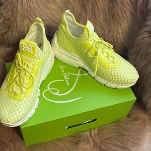 Sam Edelman Bright Yellow Women's Sneakers size 6